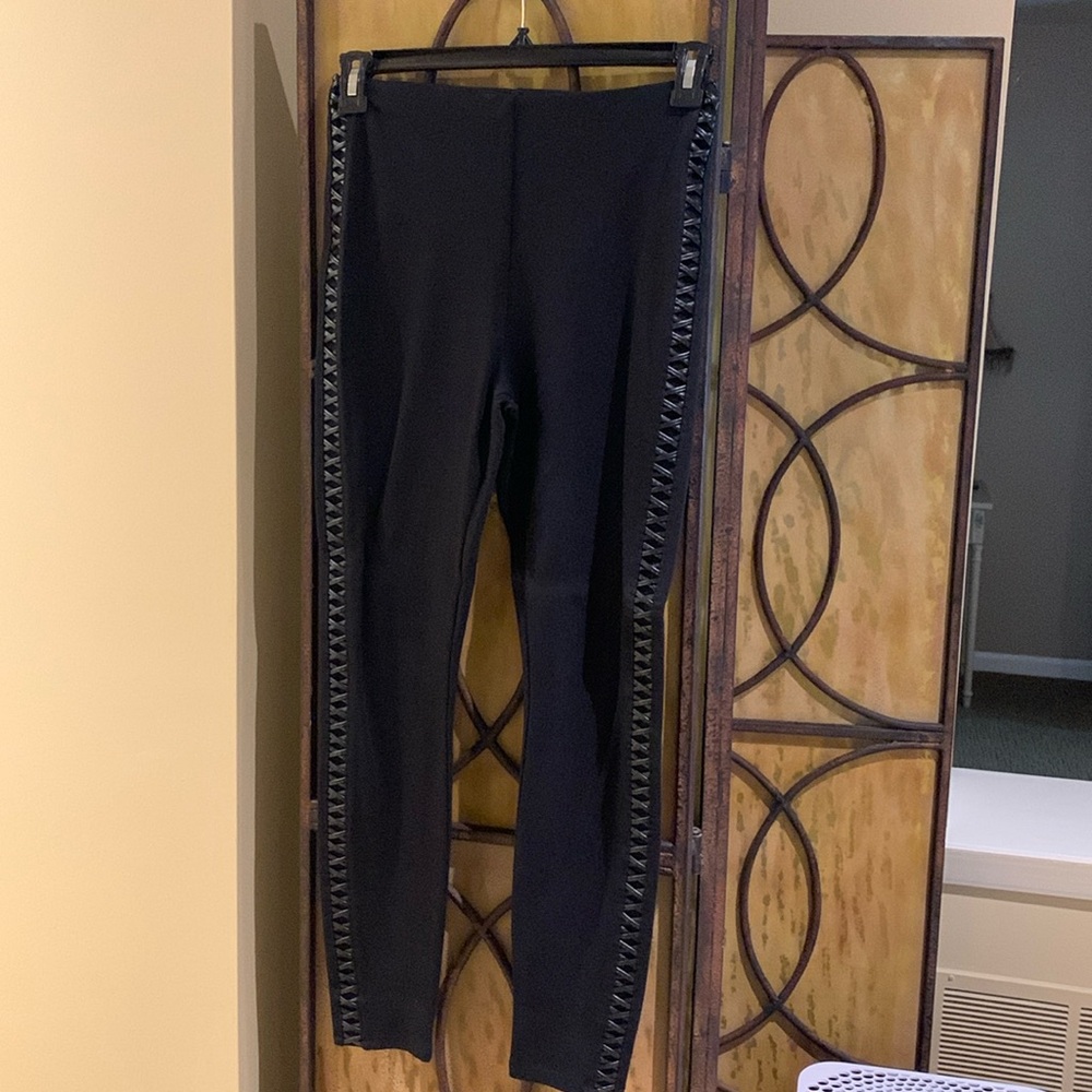 Women’s dressy leggings